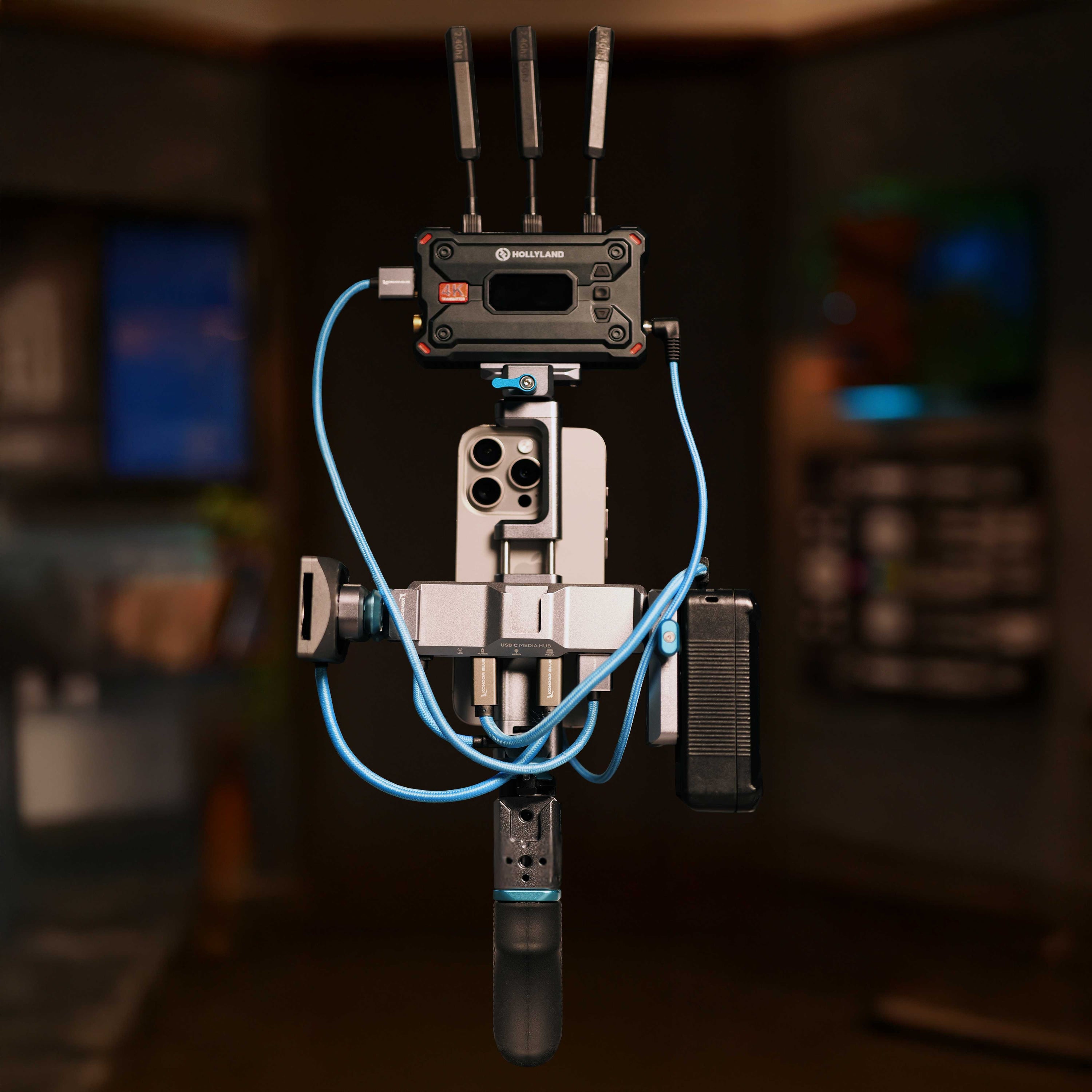 Smartphone Cinema Filming Rig for iPhone 15 & 16 | Kondor Blue
